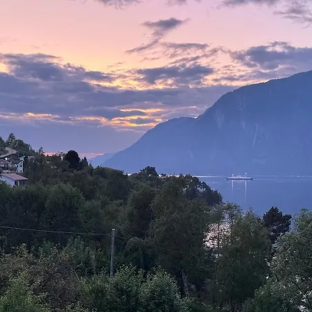 公寓 Fjordview 斯特兰达